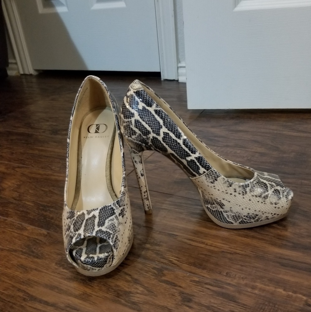 Kelsi Dagger - Snake Leather Platform Stilleto